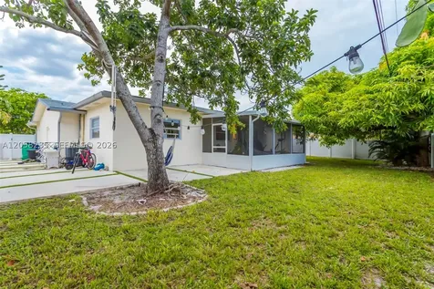 4930 NW 17th Street Lauderhill FL 33313
