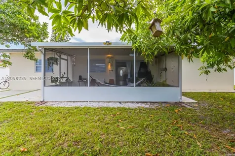 4930 NW 17th Street Lauderhill FL 33313