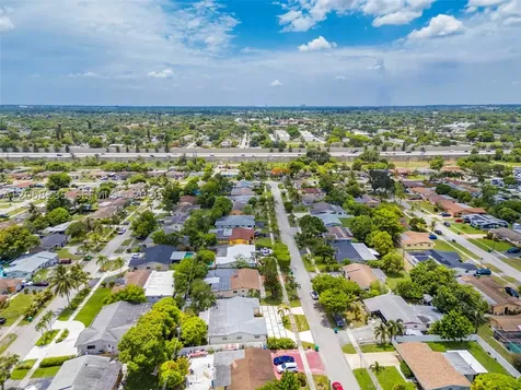 4930 NW 17th Street Lauderhill FL 33313
