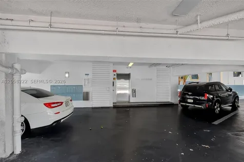 360 Meridian Avenue Miami Beach FL 33139