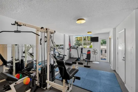 360 Meridian Avenue Miami Beach FL 33139