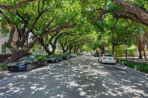 360 Meridian Avenue Miami Beach FL 33139