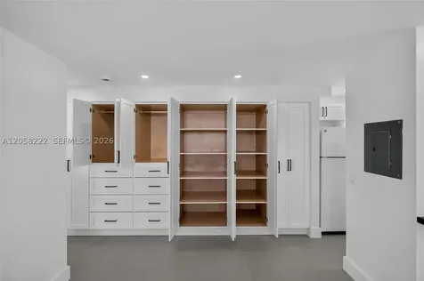 360 Meridian Avenue Miami Beach FL 33139