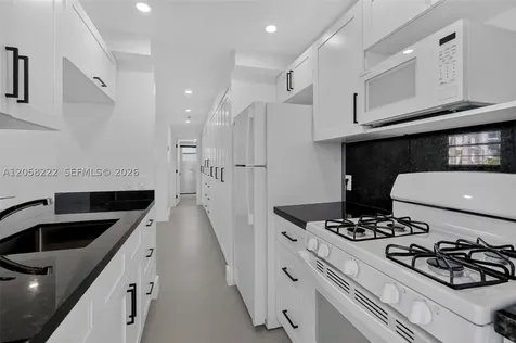 360 Meridian Avenue Miami Beach FL 33139
