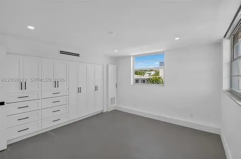 360 Meridian Avenue Miami Beach FL 33139