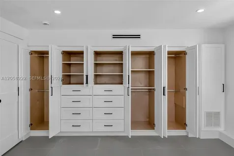 360 Meridian Avenue Miami Beach FL 33139