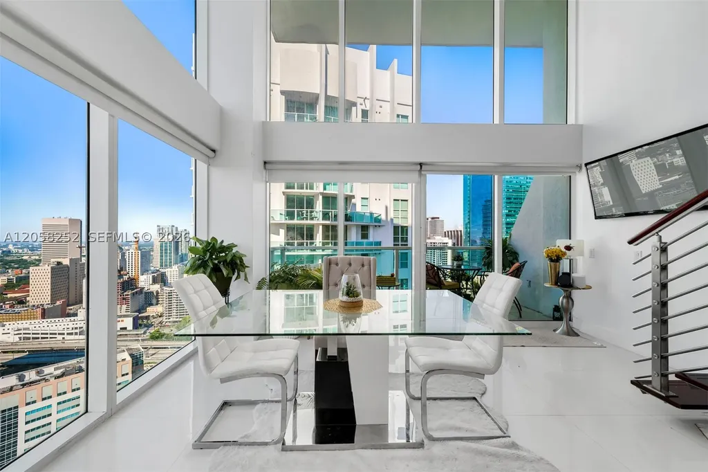 41 SE 5th Street Miami FL 33131