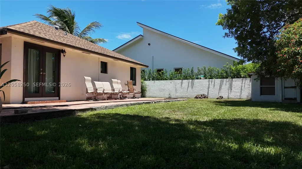 3208 Beacon Street Pompano Beach FL 33062