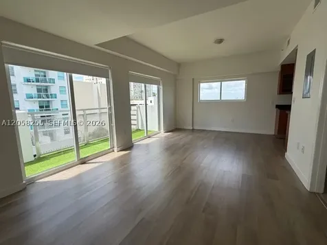 1712 SW 2nd Avenue Miami FL 33129