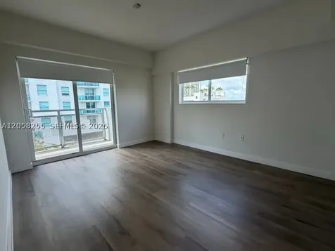 1712 SW 2nd Avenue Miami FL 33129