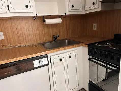300 NW 42nd Avenue Miami FL 33126