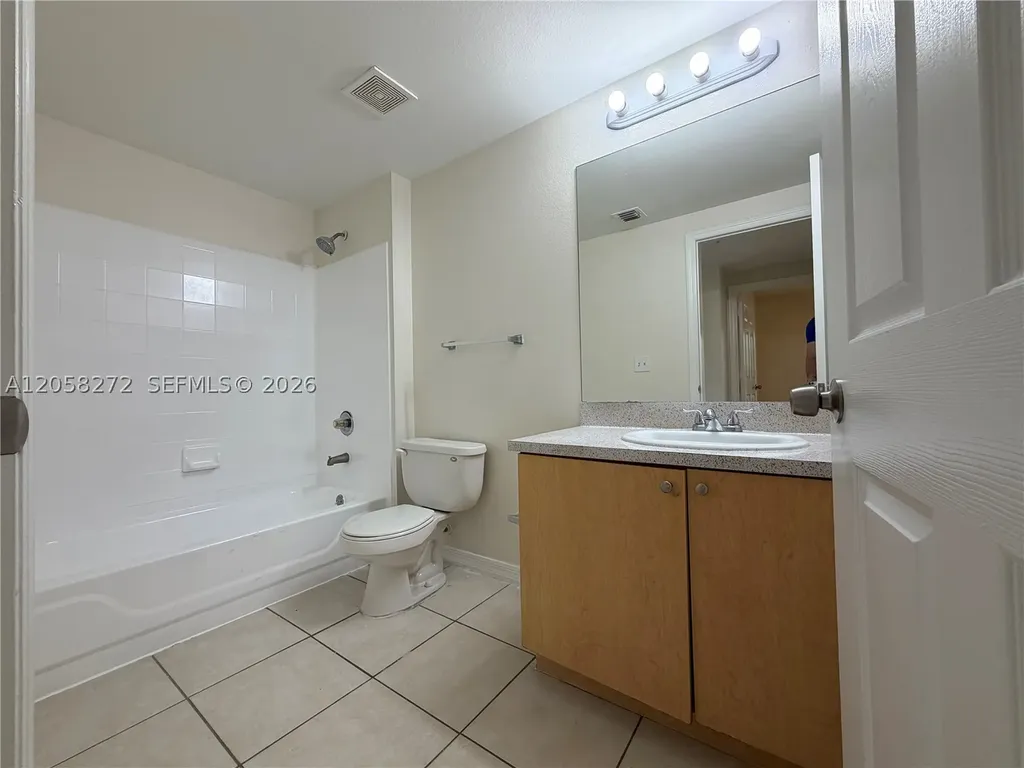 5016 Lantana Road Lake Worth FL 33463