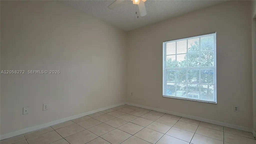 5016 Lantana Road Lake Worth FL 33463