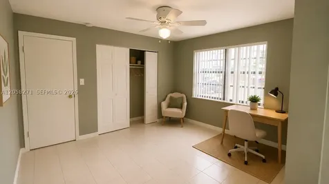 10900 NW 7th Street Miami FL 33172