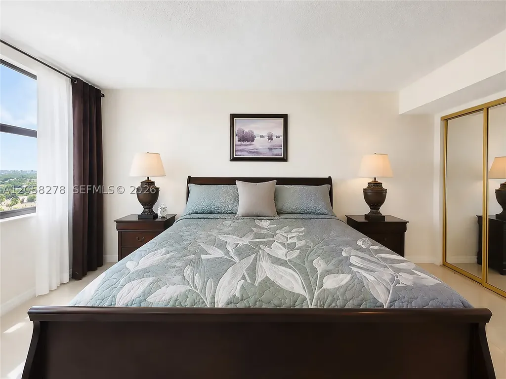 2401 S Ocean Drive Hollywood FL 33019