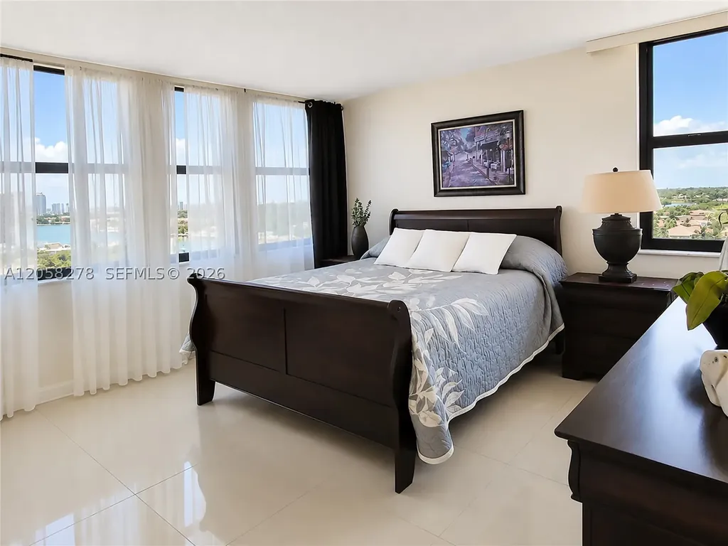 2401 S Ocean Drive Hollywood FL 33019