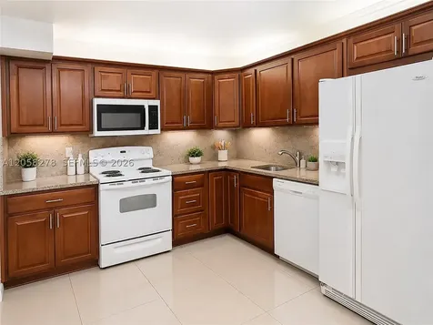 2401 S Ocean Drive Hollywood FL 33019