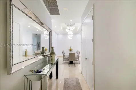 16001 Collins Avenue Sunny Isles Beach FL 33160
