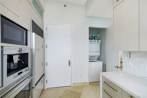 16001 Collins Avenue Sunny Isles Beach FL 33160