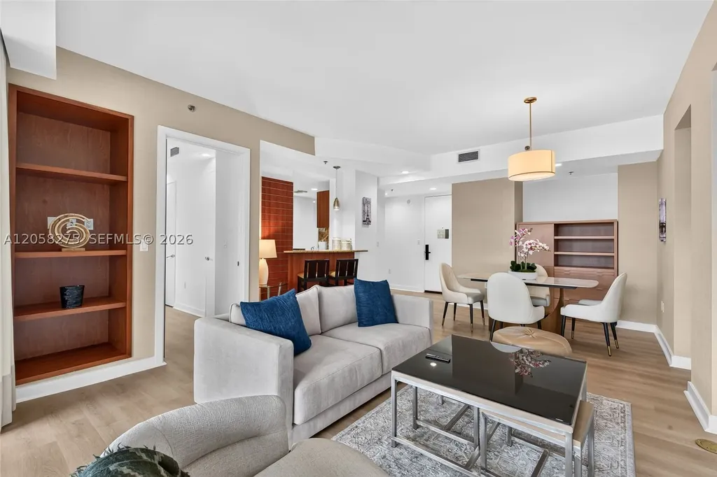 1395 Brickell Avenue Miami FL 33131
