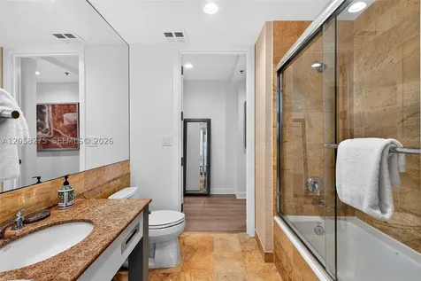 1395 Brickell Avenue Miami FL 33131