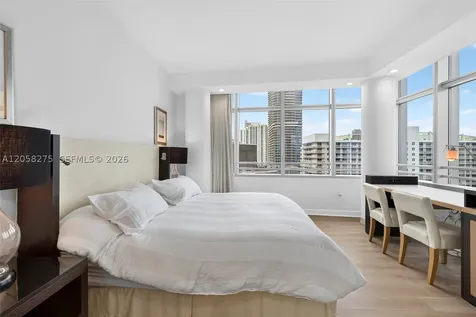 1395 Brickell Avenue Miami FL 33131