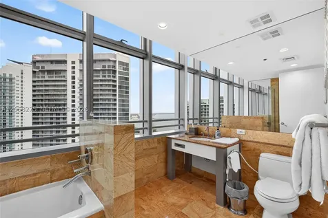 1395 Brickell Avenue Miami FL 33131