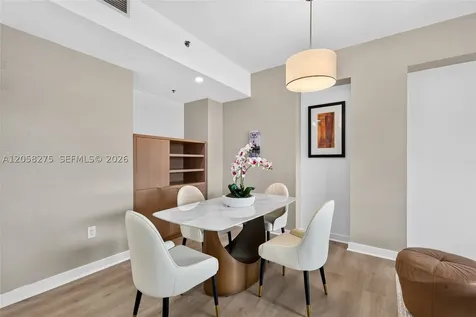 1395 Brickell Avenue Miami FL 33131