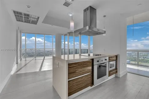 1100 Biscayne Boulevard Miami FL 33132