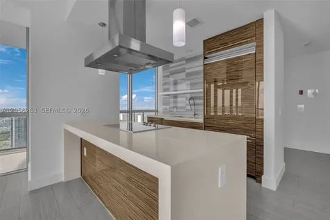 1100 Biscayne Boulevard Miami FL 33132