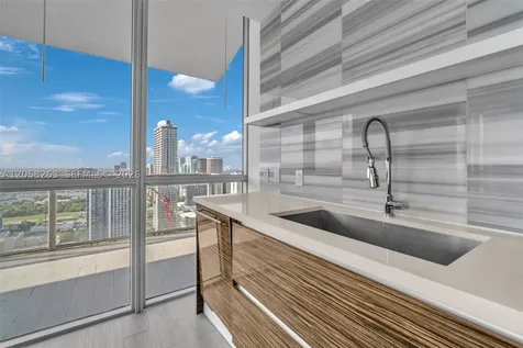 1100 Biscayne Boulevard Miami FL 33132