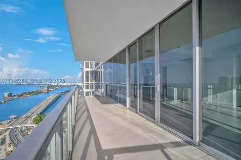 1100 Biscayne Boulevard Miami FL 33132