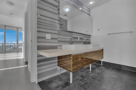 1100 Biscayne Boulevard Miami FL 33132