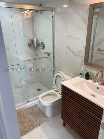 150 Ocean Lane Drive Key Biscayne FL 33149