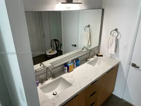 150 Ocean Lane Drive Key Biscayne FL 33149