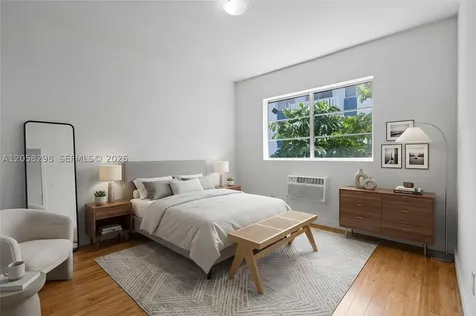 7950 Tatum Waterway Drive Miami Beach FL 33141