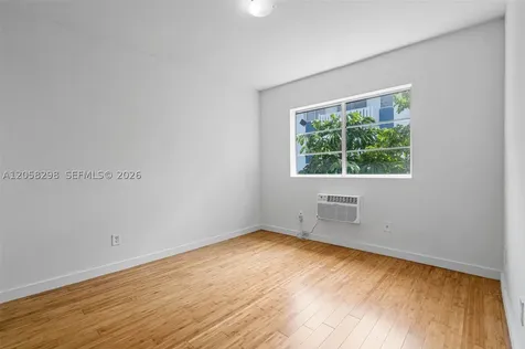 7950 Tatum Waterway Drive Miami Beach FL 33141