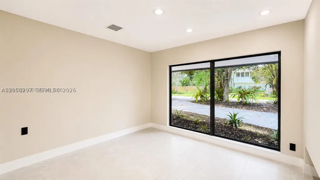 2765 NE 35th Drive Fort Lauderdale FL 33308