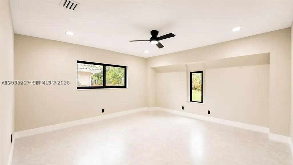 2765 NE 35th Drive Fort Lauderdale FL 33308