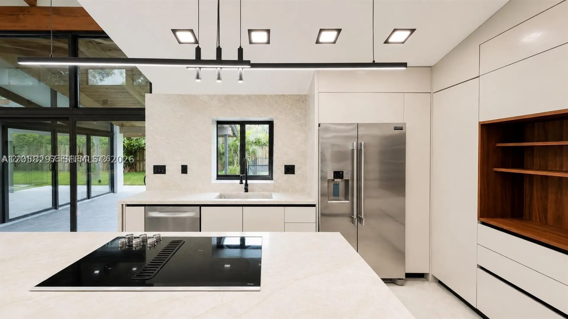 2765 NE 35th Drive Fort Lauderdale FL 33308