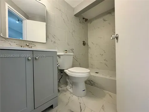 801 Brickell Bay Drive Miami FL 33131