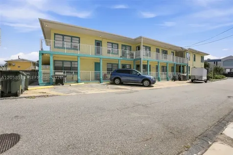 922 S Atlantic Daytona FL 32118