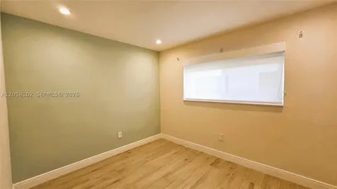 6550 SW 28th Street Miami FL 33155
