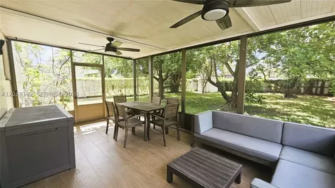 6550 SW 28th Street Miami FL 33155