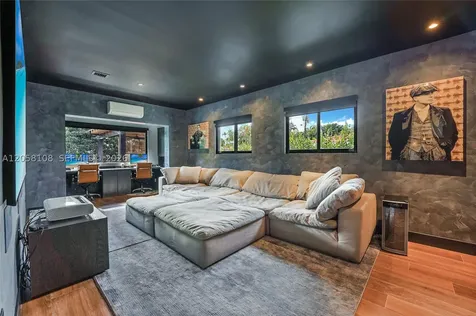 60 Shore Drive W Miami FL 33133