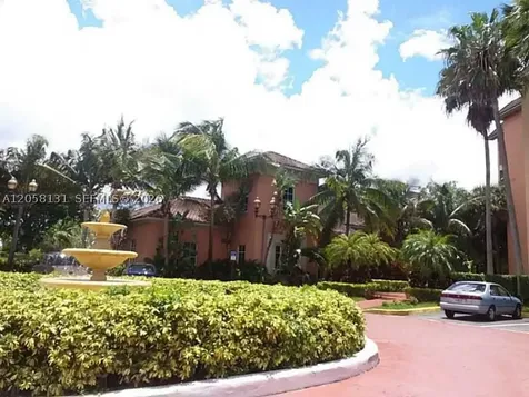 8290 Lake Drive Doral FL 33166