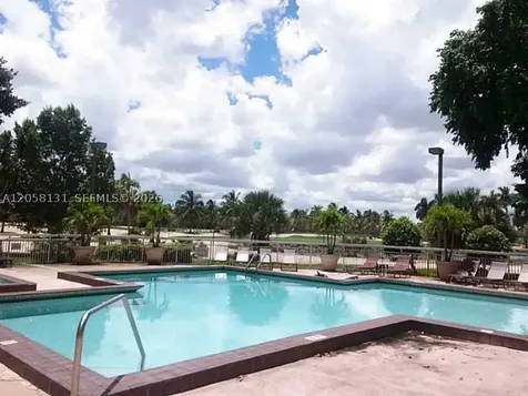 8290 Lake Drive Doral FL 33166