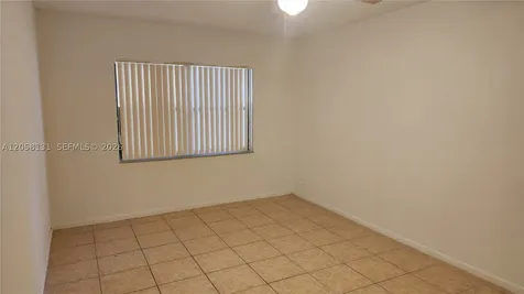 8290 Lake Drive Doral FL 33166