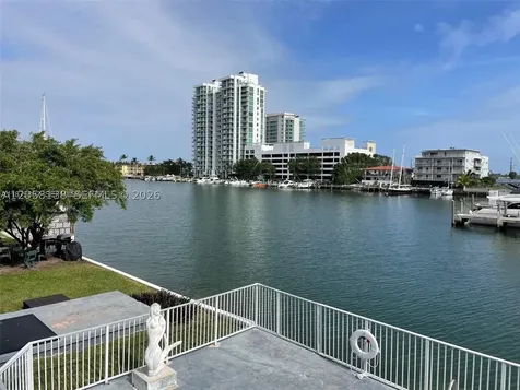 7921 West Drive North Bay Village FL 33141