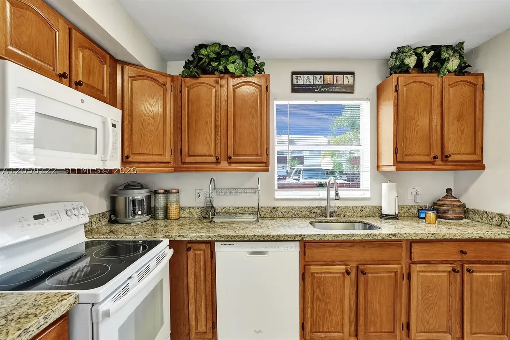 6813 NW 29th Avenue Fort Lauderdale FL 33309